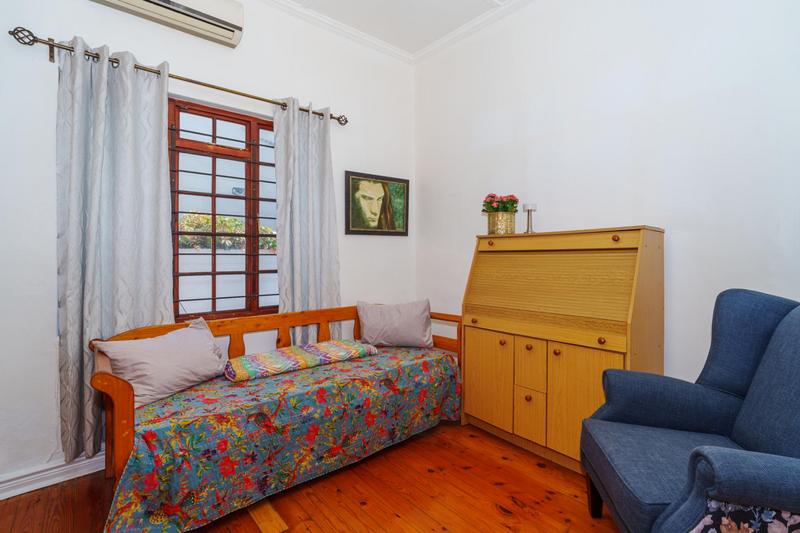 2 Bedroom Property for Sale in Harfield Village Western Cape